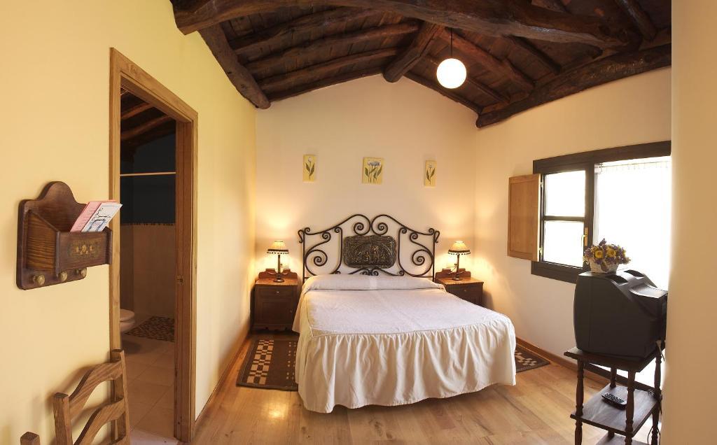 Casa Lucas Guest House Arzua Room photo